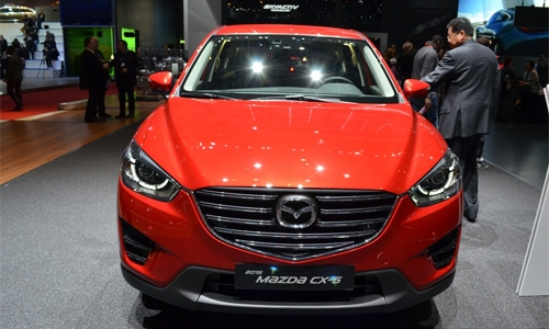  2015 Mazda CX-3 última versión con un precio de 27,000 USD