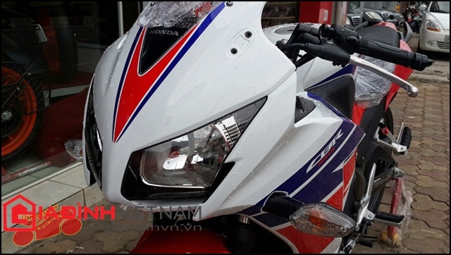 tham-khao-gia-honda-cbr-300r-dang-sportbike-tai-ha-noi-giadinhonline.vn 3
