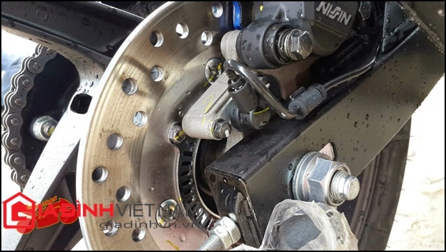 tham-khao-gia-honda-cbr-300r-dang-sportbike-tai-ha-noi-giadinhonline.vn 4