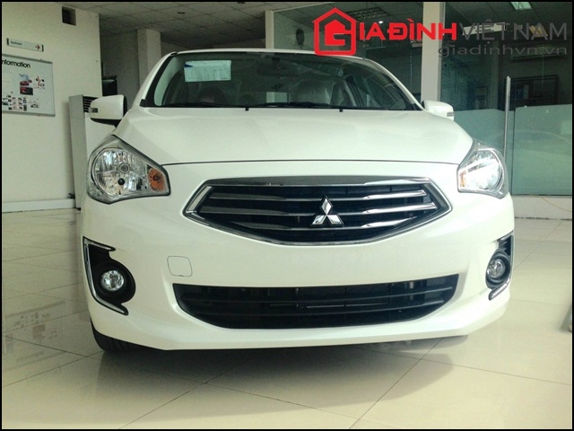 tham-khao-mitsubishi-attrage-mau-sedan-dang-mua-gia-chi-498-trieu-dong-giadinhonline.vn 2