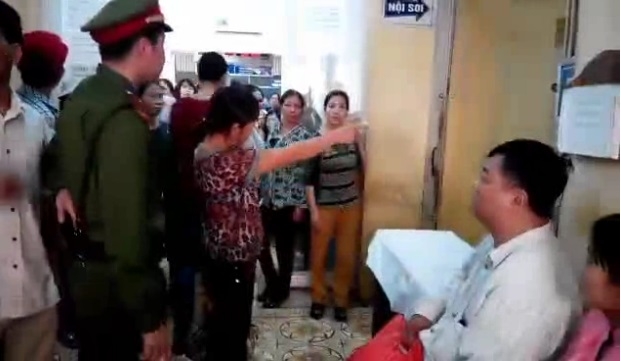 bac-si-goi-y-quotkhong-dua-200-nghin-10-ngay-moi-duoc-nhan-ket-quaquot-giadinhonline.vn 1