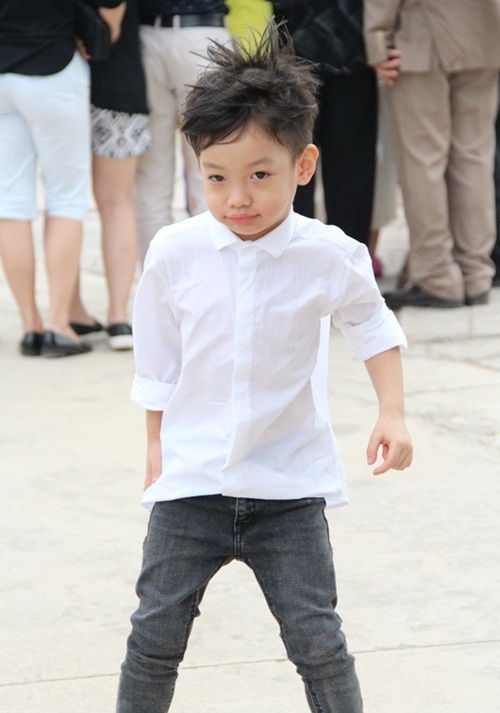 subeo-lan-dau-tinh-nghich-di-su-kien-cung-me--giadinhonline.vn 10
