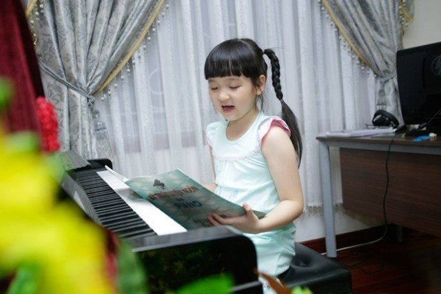 biet-thu-100-ty-cua-gia-dinh-a-quan-got-talent-bich-ngoc--giadinhonline.vn 11