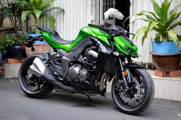 kawasaki-z1000-chinh-hang-vua-ve-viet-nam-gia-bao-nhieu-giadinhonline.vn 1