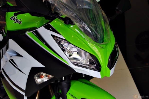 kawasaki-ninja-300-chinh-hang-vua-ve-viet-nam-gia-bao-nhieu-giadinhonline.vn 2