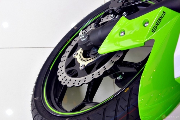 kawasaki-ninja-300-chinh-hang-vua-ve-viet-nam-gia-bao-nhieu-giadinhonline.vn 4