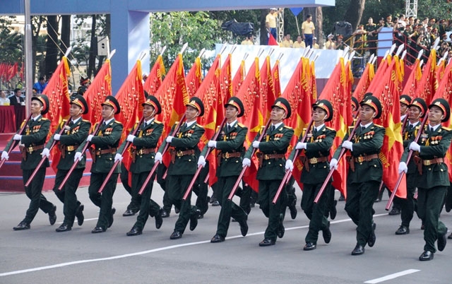 tin-nong-moi-nhat-hom-nay-ngay-2742015-ban-tin-6h-sang-giadinhonline.vn 2