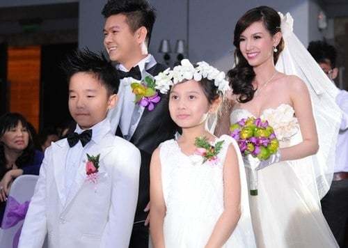 nhin-lai-le-cuoi-quotkhungquot-cua-quynh-chi-va-con-trai-dai-gia-dieu-hien--giadinhonline.vn 6