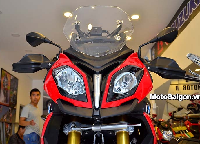 bmw-s1000xr-dau-tien-ve-viet-nam-co-gia-800-trieu-dong-giadinhonline.vn 2