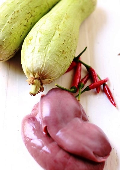 cat-heo-xao-muop-mon-ngon-cho-bua-com-ngay-he--giadinhonline.vn 1