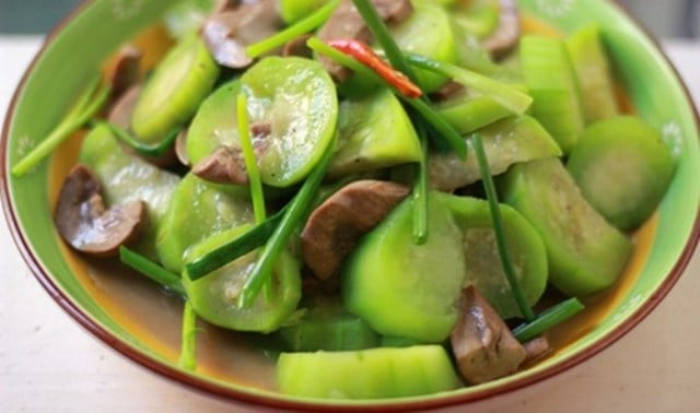 cat-heo-xao-muop-mon-ngon-cho-bua-com-ngay-he--giadinhonline.vn 8