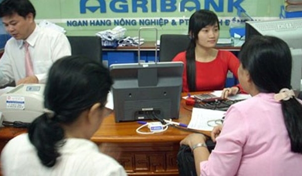 agribank-dung-ke-hoach-uu-tien-tuyen-dung-con-em-can-bo--giadinhonline.vn 2