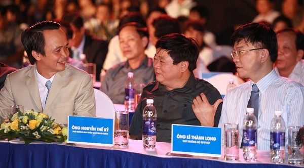 vinh-danh-quan-the-resort-5-sao-nhieu-be-boi-nhat-viet-nam-giadinhonline.vn 3