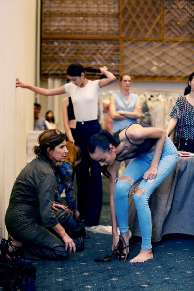 sieu-mau-viet-ron-rang-du-casting-cua-ntk-alexis-mabille-giadinhonline.vn 2