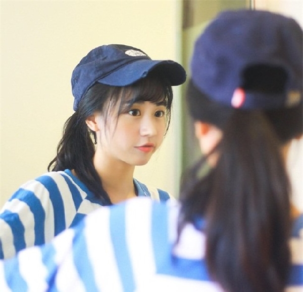 hotgirl-truong-my-thuat-duoc-vi-nhu-thien-than-giang-the-giadinhonline.vn 14