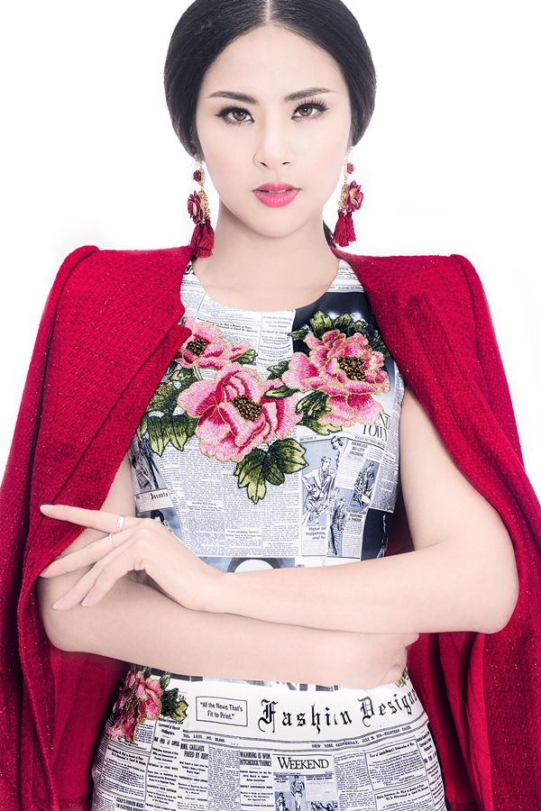 hh-ngoc-han-khac-la-trong-bst-moi-cua-cao-minh-tien-giadinhonline.vn 2