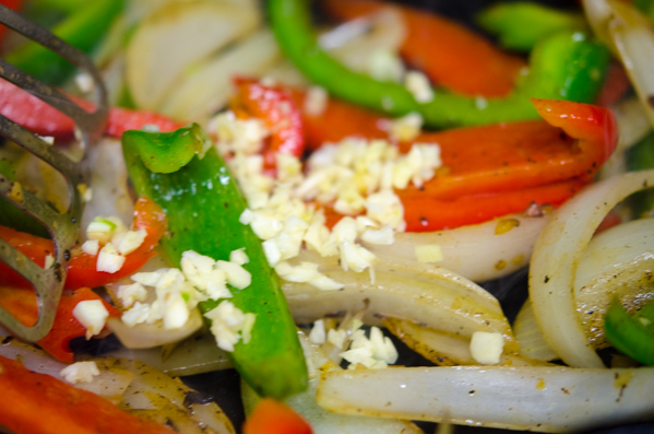 thit-bo-xao-ot-chuong-la-mieng-ngon-com-giadinhonline.vn 9
