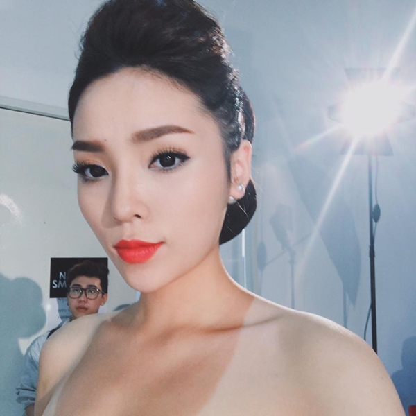 hoa-hau-ky-duyen-lo-cam-nhon-hoat-khuon-mat-goc-canh--giadinhonline.vn 9