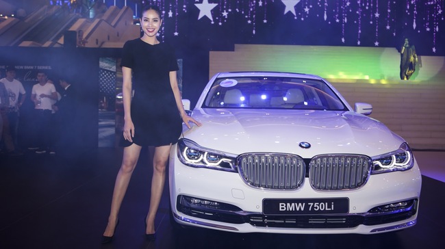  xieu-long -voi-tien-nghi-an-tuong-tren-bmw-750li-7-ty-vua-ra-mat-o-vn-giadinhonline.vn 1