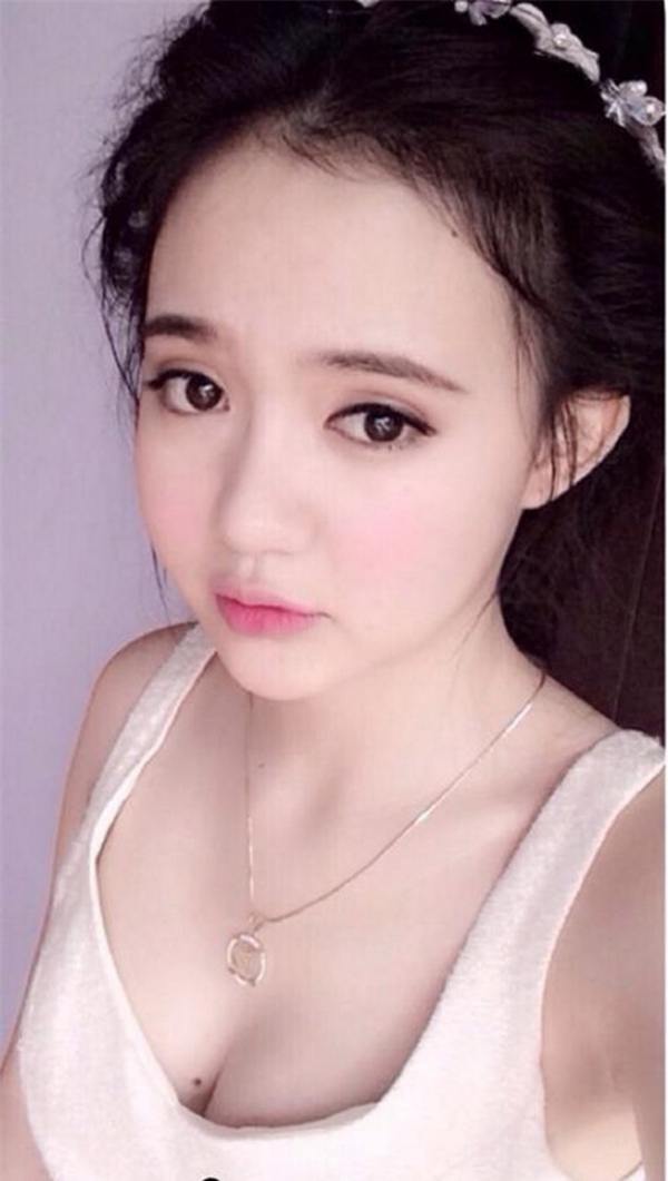 bat-ngo-truoc-ve-dep-nhu-hotgirl-cua-ban-gai-truong-nhom-hkt--giadinhonline.vn 12