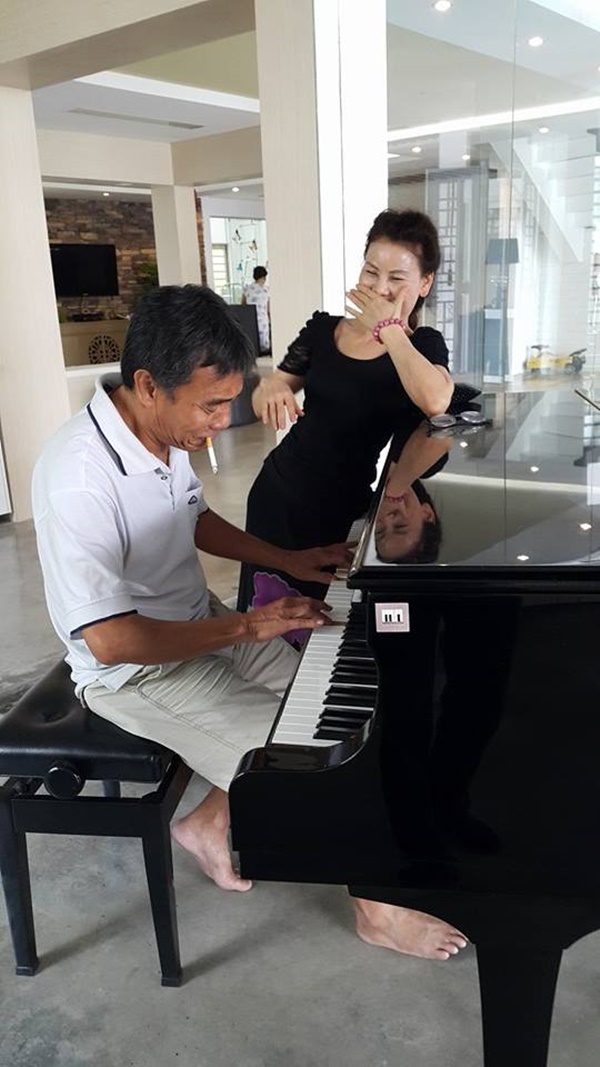 cuoc-song-gian-di-am-cung-cua-gia-dinh-ho-ngoc-ha-trong-biet-thu-trieu-do--giadinhonline.vn 6