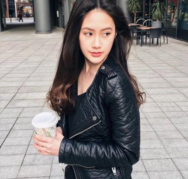 hotgirl-lao-goc-viet-dep-nhu-nu-than-gay-xon-xao-mang-xa-hoi-giadinhonline.vn 6
