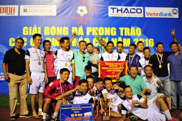 chien-thang-vtv-3-0-bao-an-ninh-thu-do-doat-cup-vo-dich-press-cup-2016-giadinhonline.vn 9