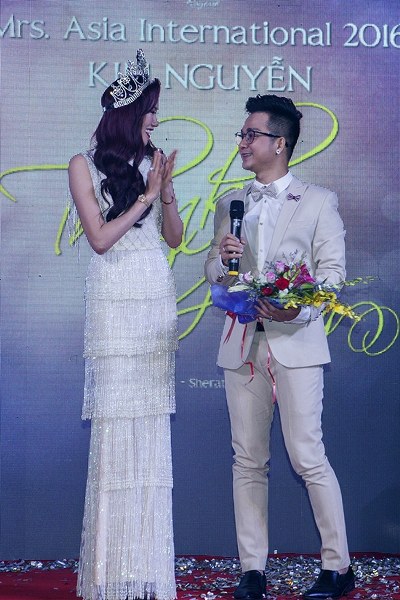 dai-dien-viet-nam-kim-nguyen-nhan-danh-hieu-tan-hoa-hau-quy-ba-chau-a-giadinhonline.vn 4