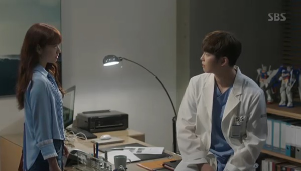 park-shin-hye-dung-hinh-khi-kim-rae-won-buoc-ra-cuc-ngau-tu-truc-thang-giadinhonline.vn 1