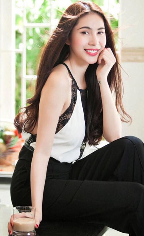 my-nhan-nao-khoe-than-bao-nhat-tuan-qua-16-–-247-giadinhonline.vn 11