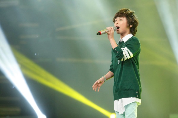 ngam-khoanh-khac-an-tuong-cua-quotsoai-caquot-dep-trai-hat-hay-vietnam-idol-kids-2016-giadinhonline.vn 14