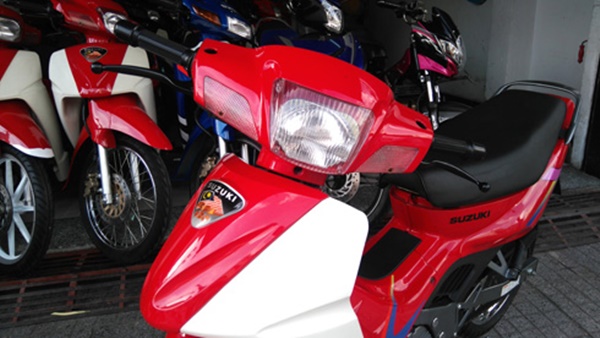 suzuki-rgv-120-doi-1999-gia-120-trieu-dong-tai-viet-nam-giadinhonline.vn 2