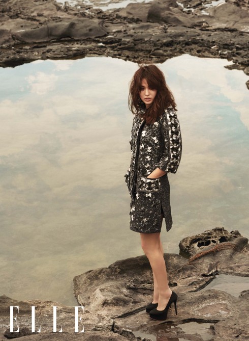 ngam-khoanh-khac-quyen-ru-cua-song-hye-kyo-tren-dao-jeju-giadinhonline.vn 6