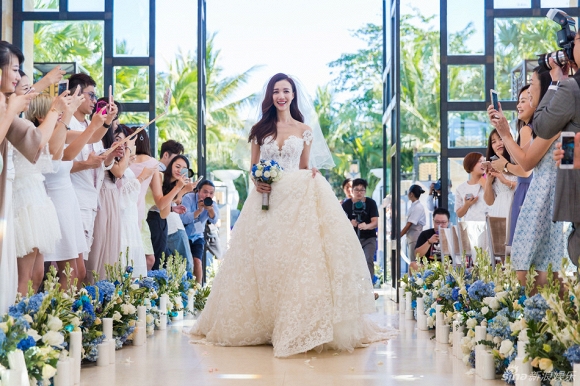 nhung-hinh-anh-lung-linh-trong-dam-cuoi-cua-chu-hieu-thien-giadinhonline.vn 12