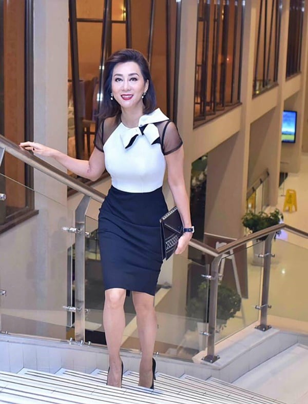 mc-nguyen-cao-ky-duyen-khoe-eo-thon-nguc-day-o-tuoi-51-khien-dan-mang-phat-sot-giadinhonline.vn 8