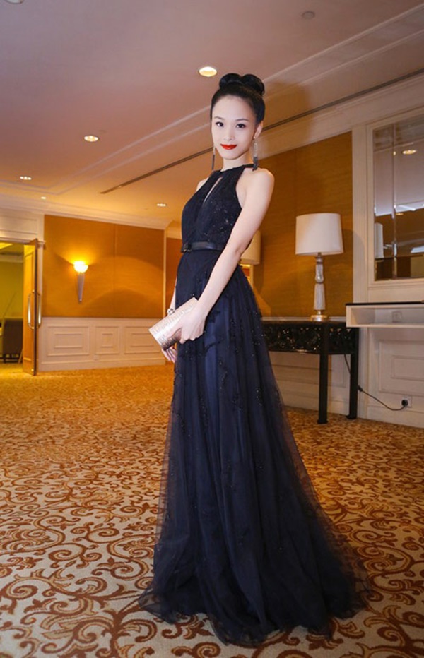 khong-vuong-lao-ly-hh-phuong-nga-‘an-dut’-nhieu-hoa-hau-viet--giadinhonline.vn 4