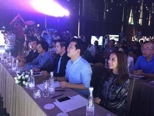 truong-giang-tro-thanh-dai-su-thuong-hieu-cho-asanzo-giadinhonline.vn 2