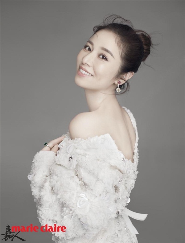 angela-baby-va-lam-tam-nhu-do-sac-tranh-chuc-ba-bau-dep-nhat-cbiz-giadinhonline.vn 5