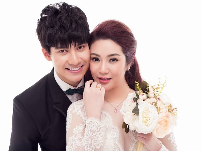 hotboy-5s-online-dung-bino-lo-anh-cuoi-uyen-uong-kim-cuong-lang-man-giadinhonline.vn 1