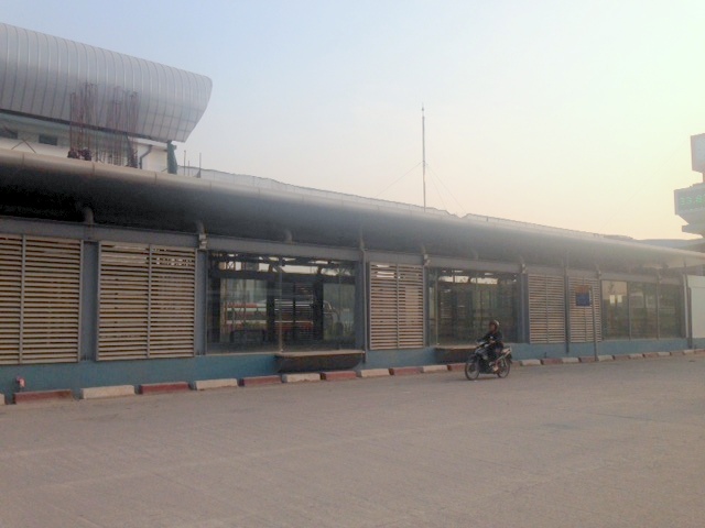 xe-buyt-nhanh-brt-hoan-chay-thu-do-chua-hoan-thien-cac-hang-muc-giadinhonline.vn 2