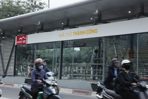 xe-buyt-nhanh-brt-hoan-chay-thu-do-chua-hoan-thien-cac-hang-muc-giadinhonline.vn 6
