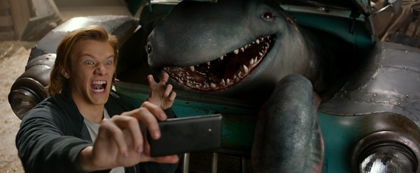 con-bao-bom-tan-tu-ga-khỏng-lo-diẹn-ảnh-paramount-pictures-giadinhonline.vn 1