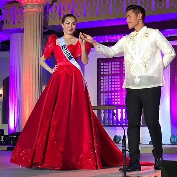 le-hang-gay-an-tuong-voi-quoc-phuc-philippines-tai-miss-universe-2016-giadinhonline.vn 8