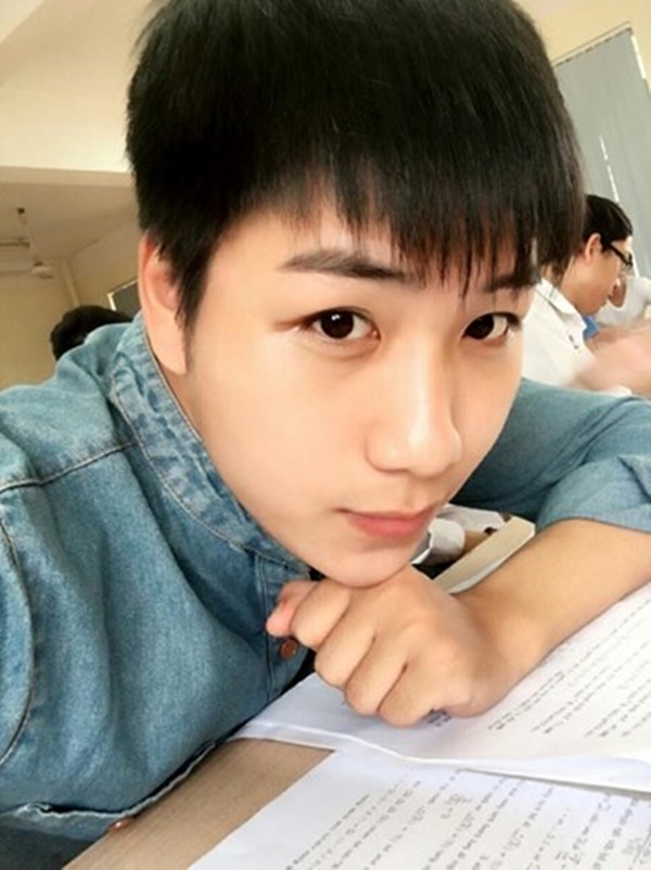 thay-giao-day-toan-cuc-dien-trai-khien-hoc-sinh-me-man-giadinhonline.vn 4