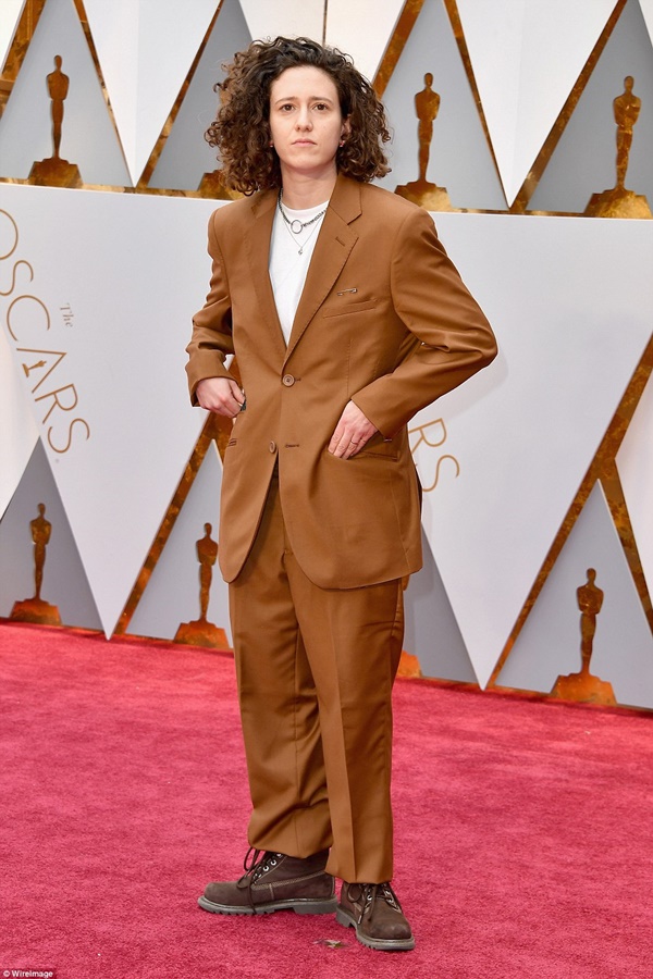 dau-tu-tien-ty-nhieu-my-nhan-van-lo-hang-dien-vay-quotxauquot-tai-oscar-2017-giadinhonline.vn 8
