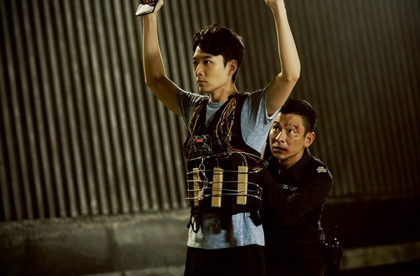 dan-sao-tvb-hoi-tu-trong-bom-tan-quotsong-duquot-giadinhonline.vn 8