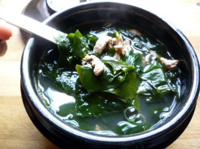 cach-nau-canh-rong-bien-bo-duong-khong-tanh--giadinhonline.vn 1