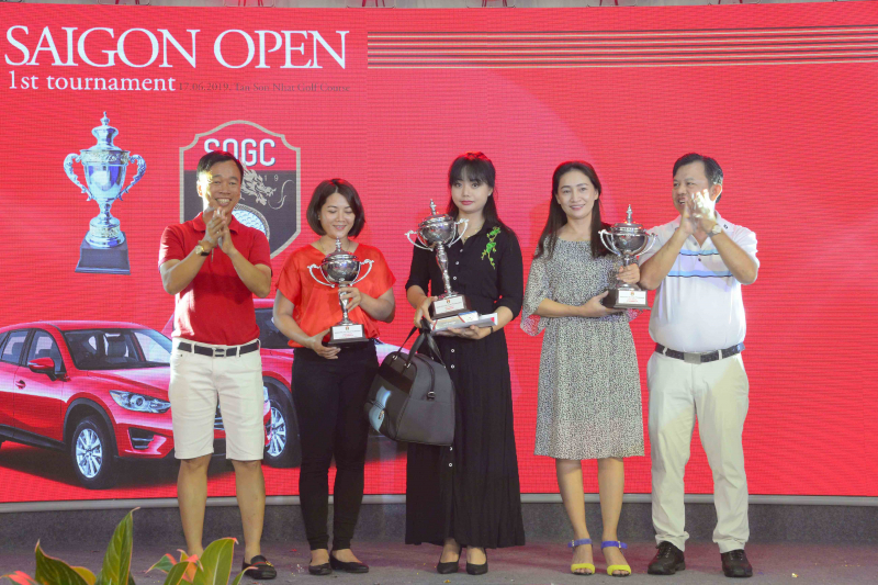 Các golfer đạt giải ở bảng nữ gồm: Golfer Phạm Thị Kim Nguyên; Golfer Nguyễn Thị Xuân Thảo; Golfer Huỳnh Bích Thủy.