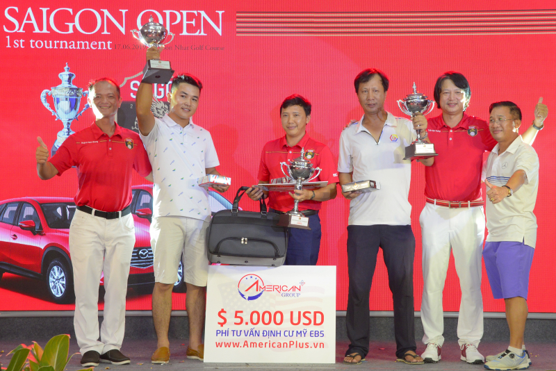 Các Golfer đạt giải ở bảng A gồm: Golfer Tạ Văn Cường; Golfer Võ Hùng; Golfer Trần Văn Hoàng