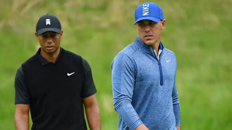 Rất nhiều ánh mắt sẽ đổ dồn về Tiger Woods và Brooks Koepka tại Royal Portrush